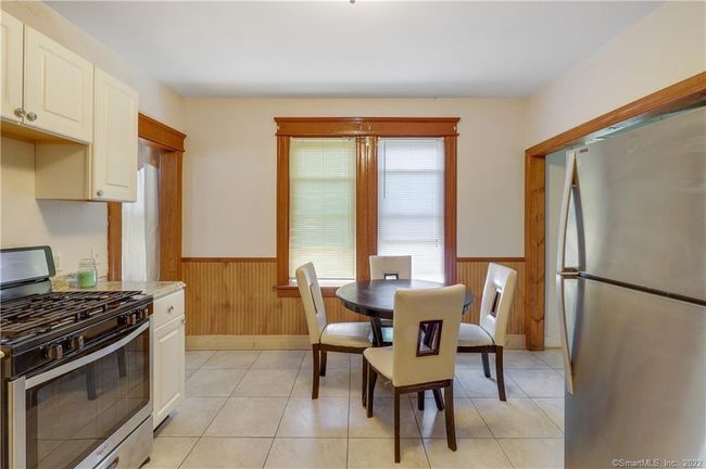 19 5 Th St, Home with 5 bedrooms, 3 bathrooms and null parking in Ansonia CT | Image 16