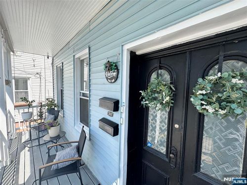 24 Pamrapo Ave, Jersey City, NJ, 07305-2419 | Card Image