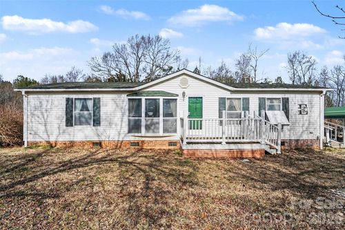 108 Twisted Oaks Ln, Gastonia, NC, 28052-9781 | Card Image