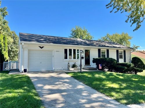 3913 S Spring Street, Independence, MO, 64055 | Card Image