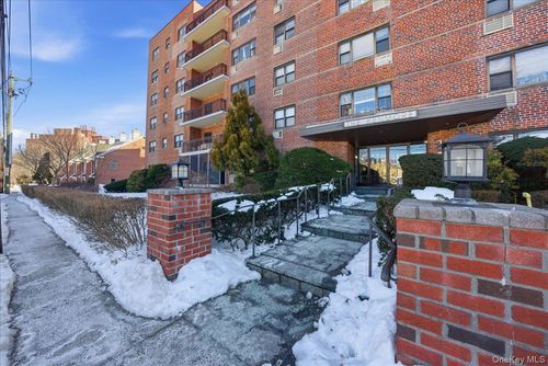 apt-4e-266 Pelham Rd, New Rochelle, NY, 10805-2504 | Card Image