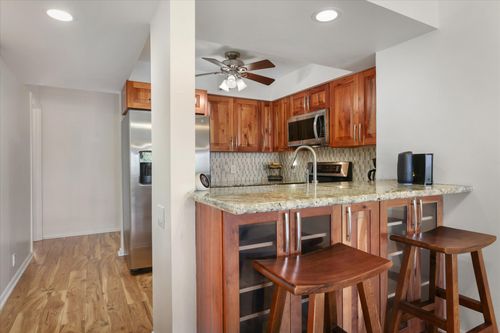 3c-77-6581 Sea View Cir, Kailua Kona, HI, 96740-9674 | Card Image