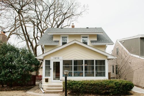 5040 Russell Ave S, Minneapolis, MN, 55410-2209 | Card Image