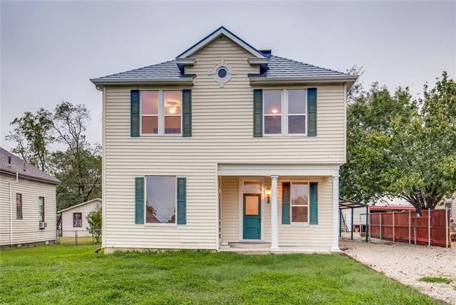View of front of house | Image 4