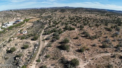 405-25-754b-e-d-5033 E Goss Drive, Rimrock, AZ, 86335 | Card Image