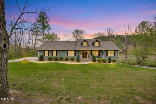 747 Central Avenue, Church Hill, TN, 37642 | Card Image