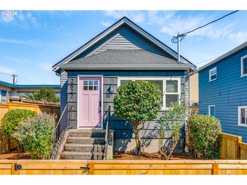 2522 Se 18th Ave, Portland, OR, 97202-1118 | Card Image