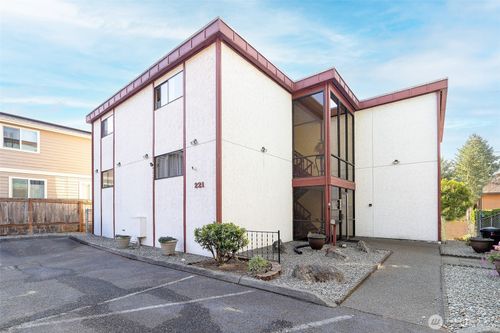 apt-8-221 Sw 154th St, Burien, WA, 98166-2342 | Card Image