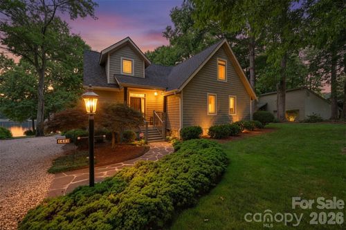 8445 Timberlake Ln, Terrell, NC, 28682-8732 | Card Image