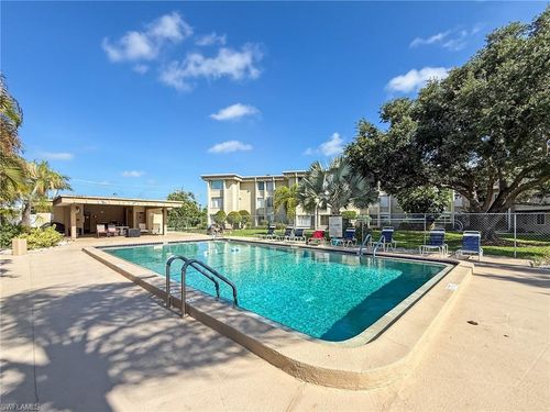 107-2264 Winkler Ave, FORT MYERS, FL, 33901-9167 | Card Image
