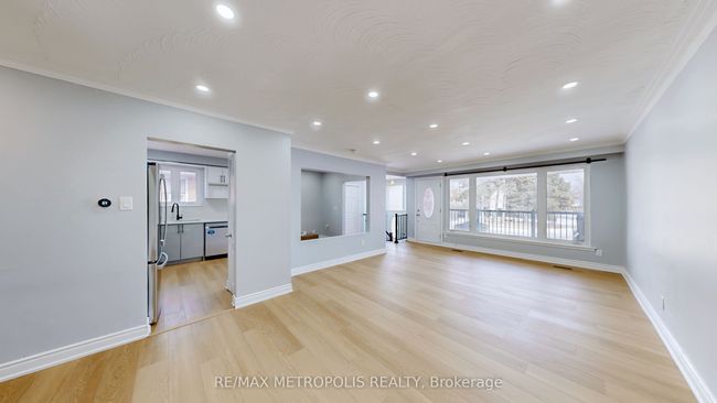 UPPER - 3254 Fieldgate Dr, House attached with 3 bedrooms, 2 bathrooms and 1 parking in Mississauga ON | Image 7