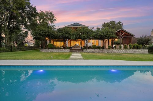 1140 The Shores Dr, Corsicana, TX, 75109-9654 | Card Image