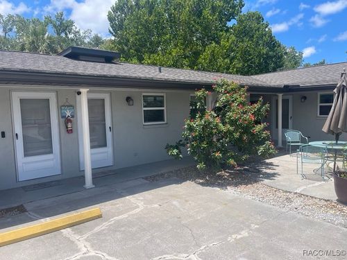 apt-2-1412 Paradise Ave, Crystal River, FL, 34429-4919 | Card Image