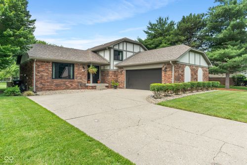 4155 Rolling Trails Rd, Greenwood, IN, 46142-7363 | Card Image