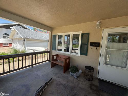 409 S 15th St, Centerville, IA, 52544-2401 | Card Image