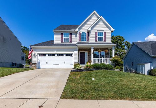 8576 Forest Valley Dr, Colerain Twp, OH, 45247-1107 | Card Image