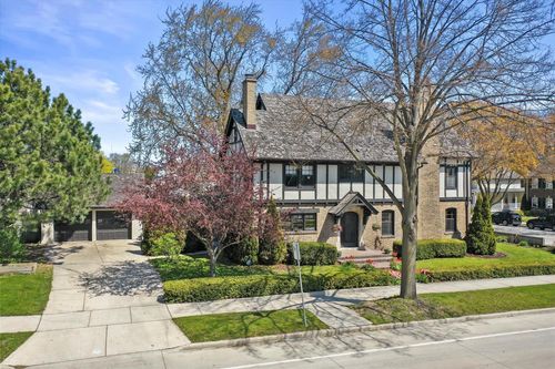 304 16th Street, RACINE, WI, 53403 | Card Image
