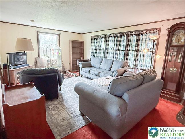 353 Bollinger Rd, House other with 3 bedrooms, 1 bathrooms and null parking in Kunkletown PA | Image 10