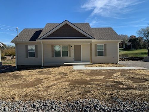 607 7th Ave N, Lewisburg, TN, 37091-2659 | Card Image