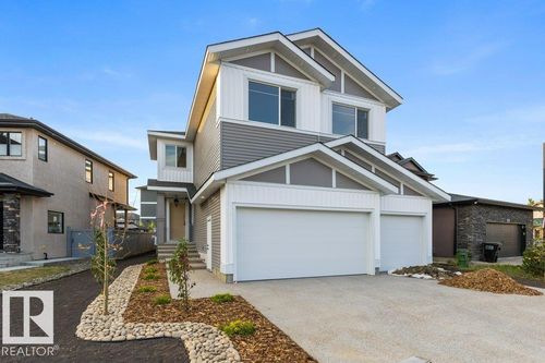 11010 174a Ave Nw, Edmonton, AB, T5X0C5 | Card Image