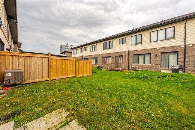 391 Athabasca Common, Townhouse with 3 bedrooms, 3 bathrooms and 2 parking in Oakville ON | Image 44