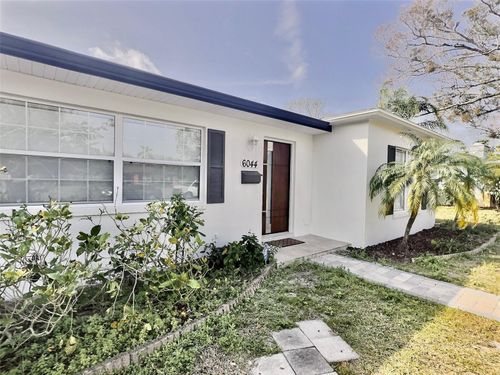 6044 6th Avenue N, ST PETERSBURG, FL, 33710 | Card Image