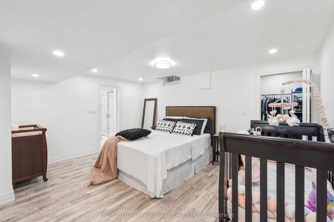1033 Copperfield Dr, House other with 6 bedrooms, 6 bathrooms and 3 parking in Oshawa ON | Image 31