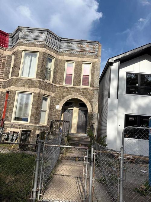 7230 S Wentworth Ave, Chicago, IL, 60621-3547 | Card Image