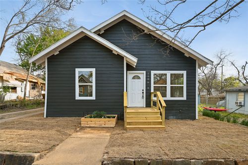 1106 W Chestnut St, Denison, TX, 75020-3346 | Card Image