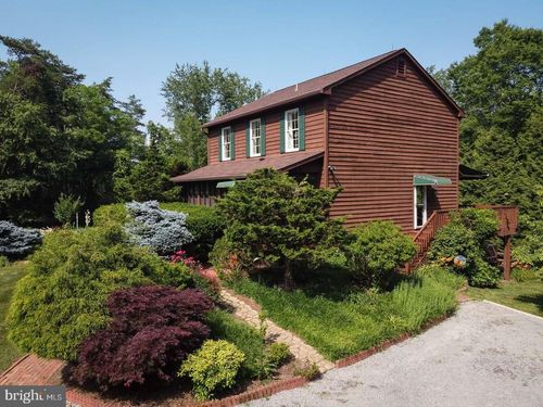 432 Laurel Mills Rd, CASTLETON, VA, 22716-2702 | Card Image