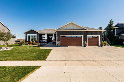 1023 Mulberry Ln, West Fargo, ND, 58078-5005 | Card Image