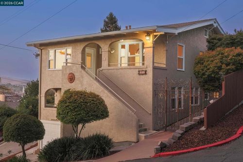 1135 5th Ave, Crockett, CA, 94525-1367 | Card Image