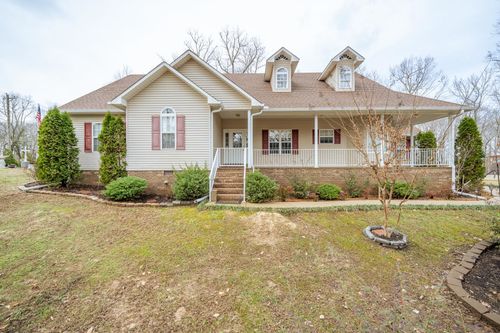 45 Dalton Cv, Savannah, TN, 38372-6453 | Card Image