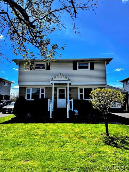 17 Saint Joan Ln, Cheektowaga, NY, 14227-3413 | Card Image