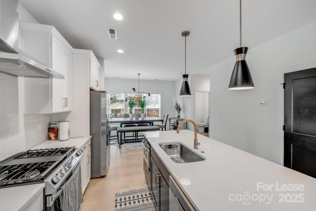 1500 Effingham Rd, Townhouse with 3 bedrooms, 4 bathrooms and null parking in Charlotte NC | Image 14