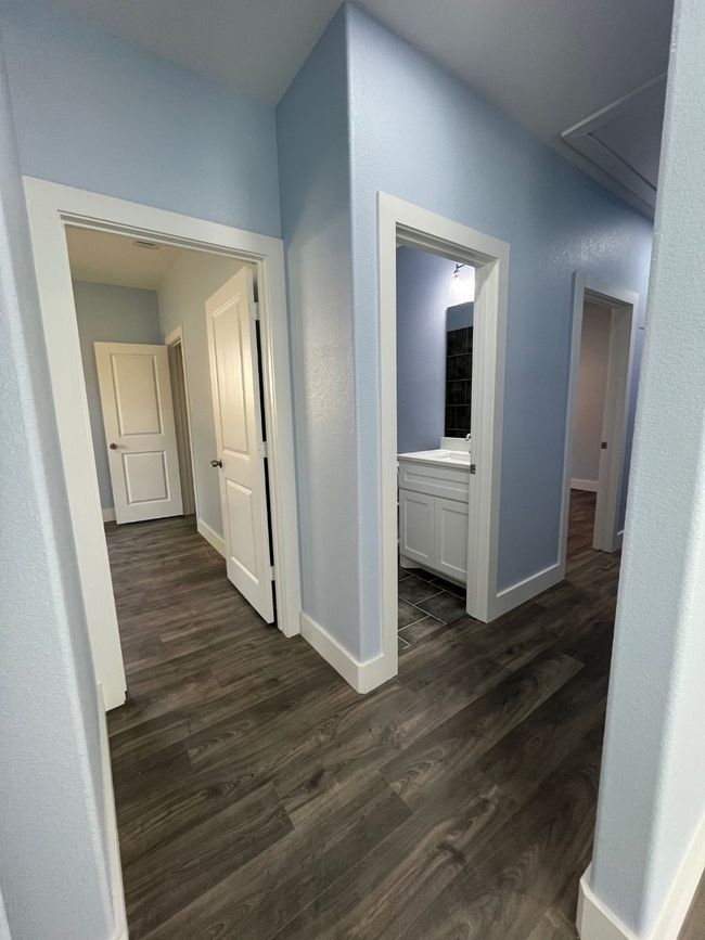 Hallway | Image 9