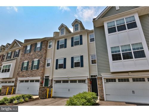 136 Moorehead Ave, CONSHOHOCKEN, PA, 19428-2928 | Card Image