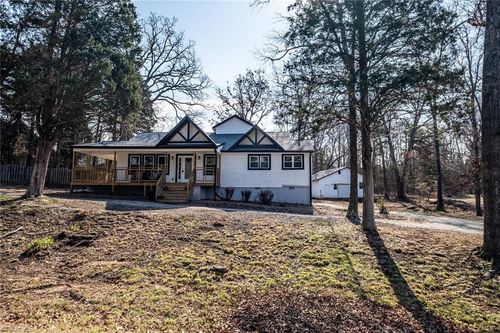 1916 New Garden Rd, Greensboro, NC, 27410-2104 | Card Image