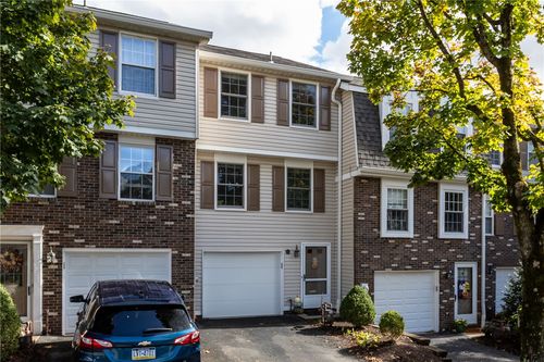 120 Saxonwald Ln, Pittsburgh, PA, 15234-2349 | Card Image