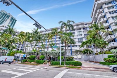 924 - 800 West Ave, Condo with 0 bedrooms, 1 bathrooms and null parking in Miami Beach FL | Image 2