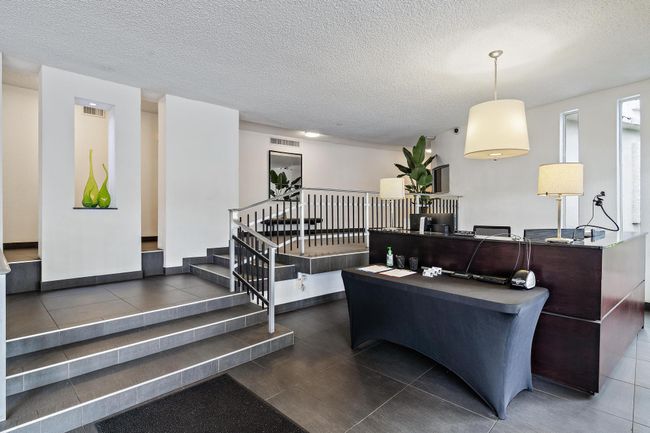 APT-416 - 2760 S Ocean Blvd, Condo with 2 bedrooms, 2 bathrooms and null parking in Palm Beach FL | Image 11