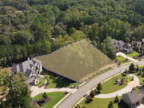 15995 Manor Club Dr, Milton, GA, 30004-8849 | Card Image