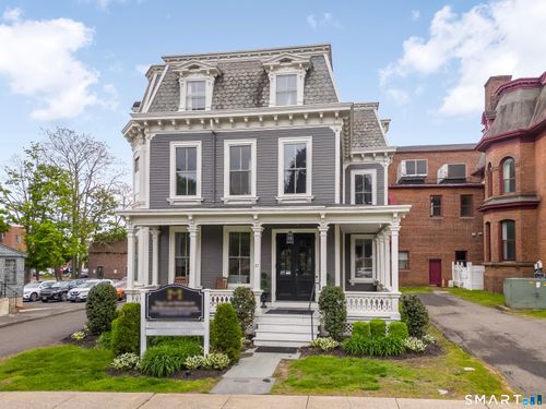 27 Pleasant Street, Middletown, CT, 06457 | Card Image