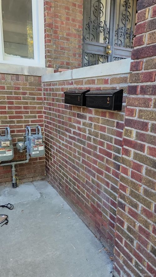 6349 Tuxedo Upper Unit Street, Detroit, MI, 48204 | Card Image