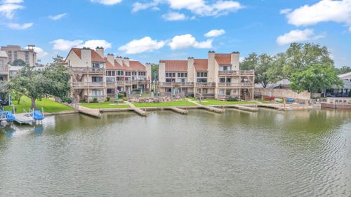 509 Short Circuit, Horseshoe Bay, TX, 78657-2051 | Card Image