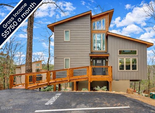 3-2385 Forge Hideaway Loop, Pigeon Forge, TN, 37863-3081 | Card Image