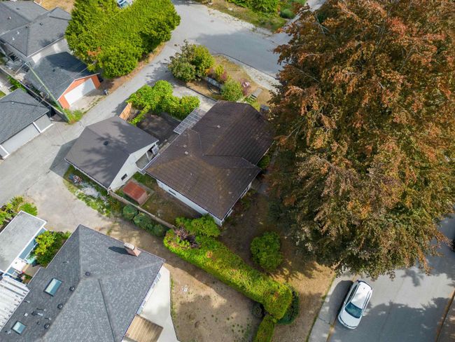 2915 Astor Drive, House other with 3 bedrooms, 1 bathrooms and 2 parking in Burnaby BC | Image 3