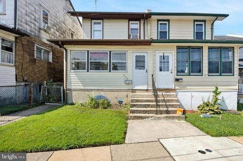 237 Randall St, CRUM LYNNE, PA, 19022-1014 | Card Image