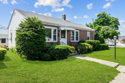 29 Peerless Street, House other with 3 bedrooms, 1 bathrooms and 4 parking in Cranston RI | Image 2