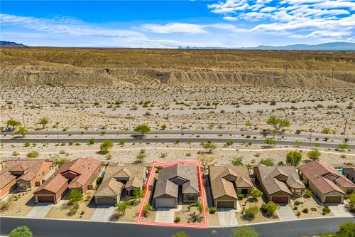 2840 Esmerelda Dr, Bullhead City, AZ, 86429-1102 | Card Image